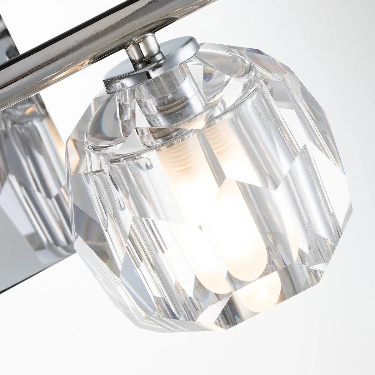 Netlighting Quoizel Regalia Wall Lamp Polished Chrome 3000K IP44 in Grey 2