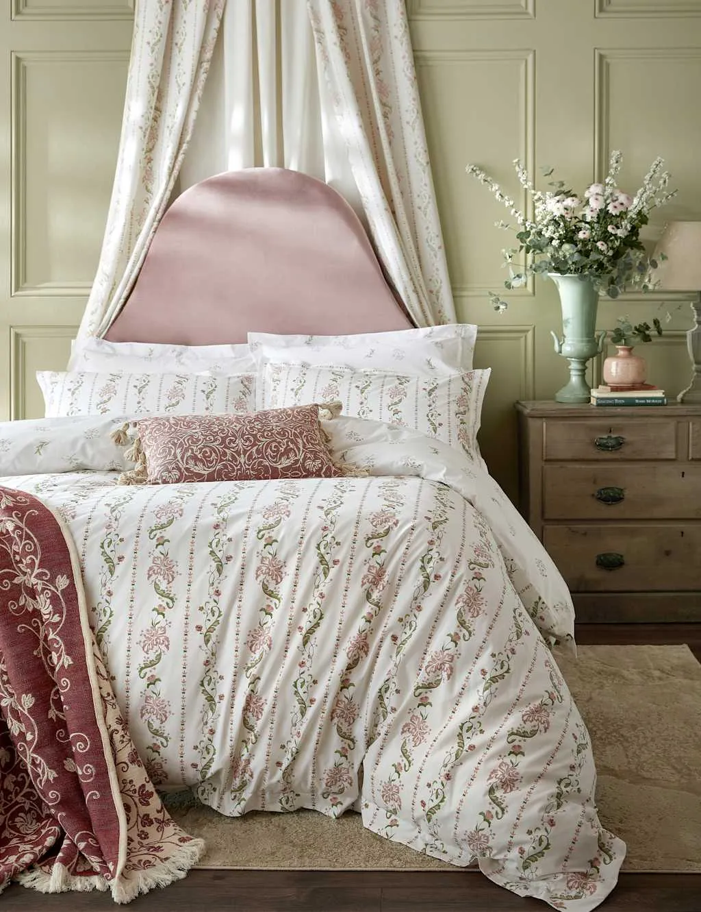 Historic Royal Palaces Pure Cotton Waistcoat Stripe Bedding Set Light Pink Mix