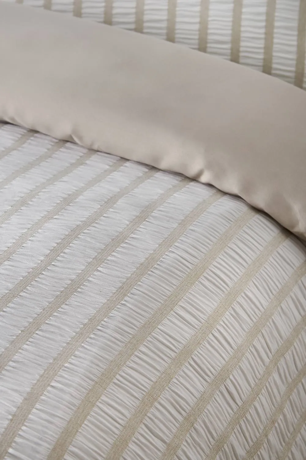 Catherine Lansfield 'So Soft Seersucker Stripe' Duvet Cover Set in Natural 3