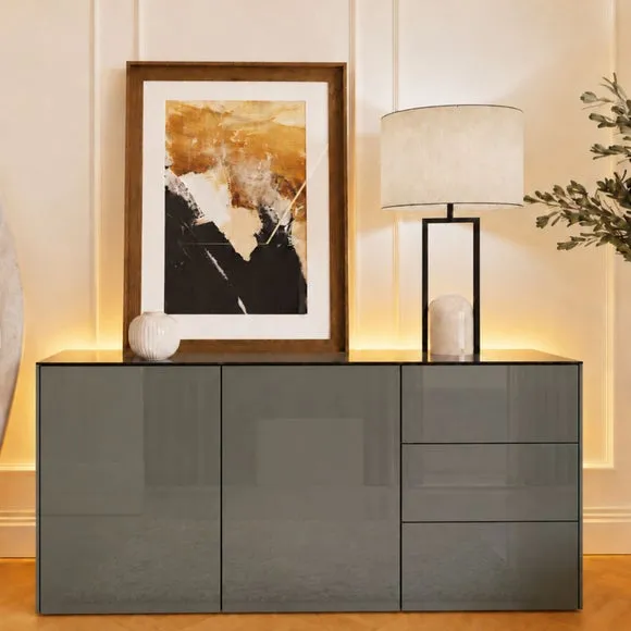 Intel LED Sideboard 1
