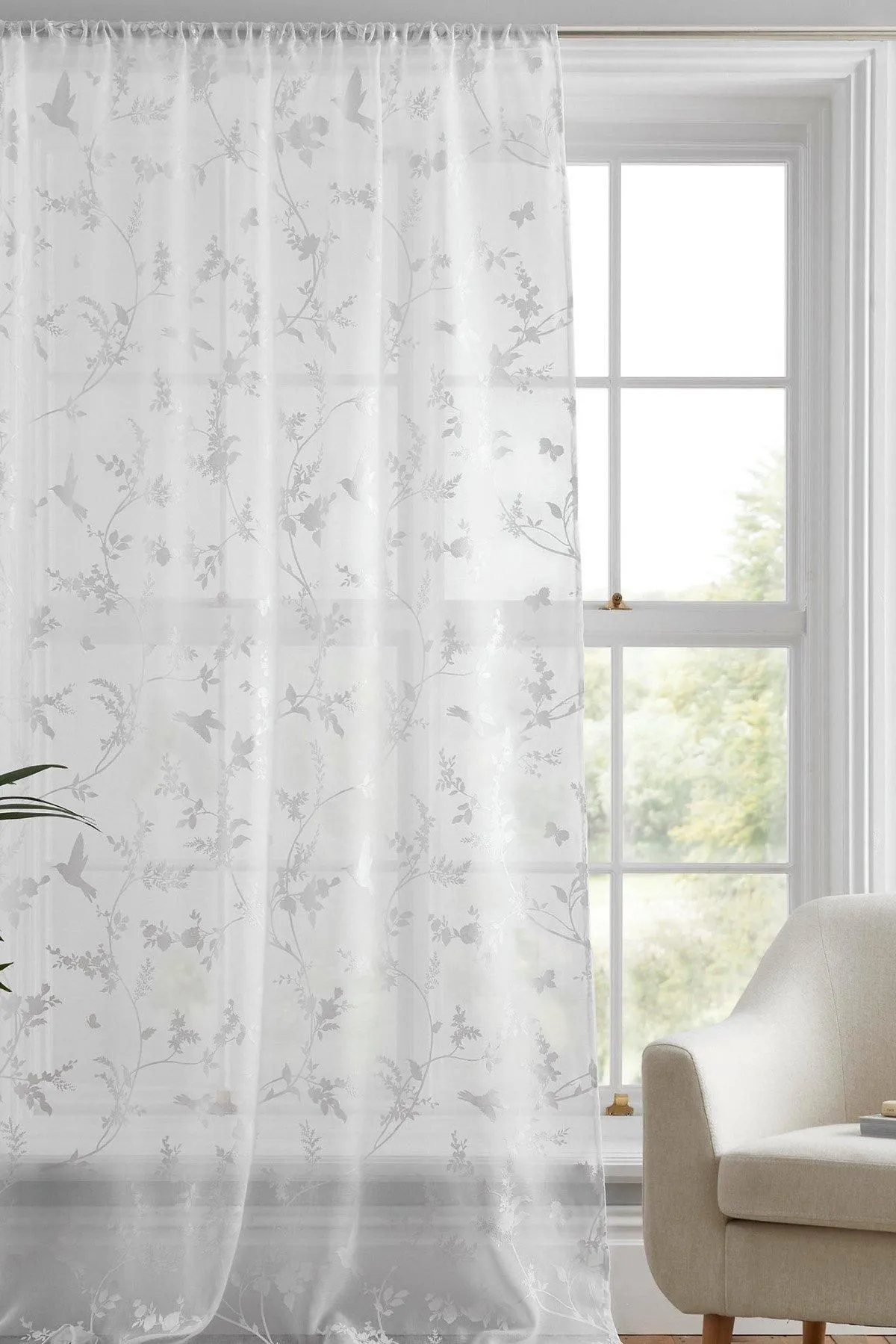 Dreams & Drapes 'Darnley' Floral & Bird Print Voile Panel in White 3
