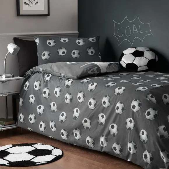Catherine Lansfield Football Quilt Cover and Pillowcase Set 2