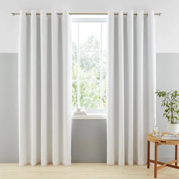 Polperro Blackout Eyelet Curtains 2
