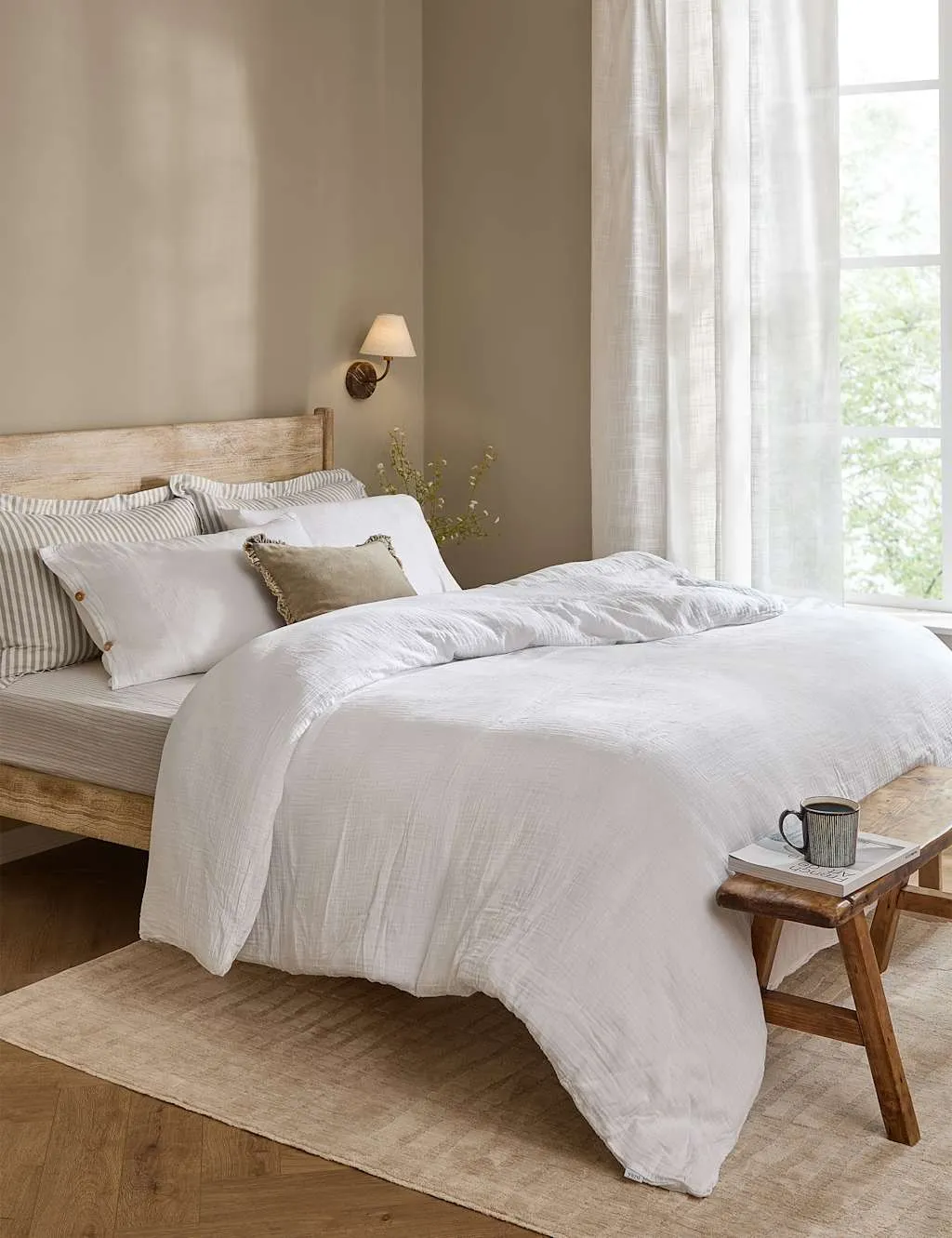 YARD Lark Pure Cotton Bedding Set White