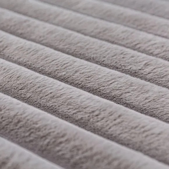 Cord Faux Fur Supersoft Rug 2