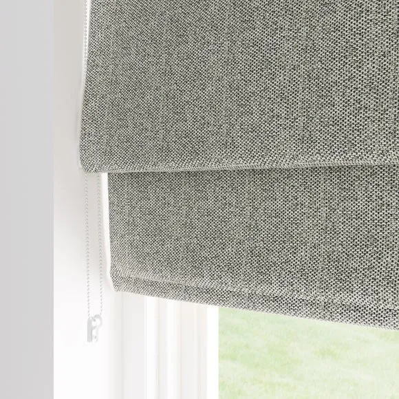 Chester Easy Chain Blackout Roman Blind 5