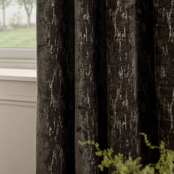 Paoletti Aurelio Chenille Eyelet Curtains 4
