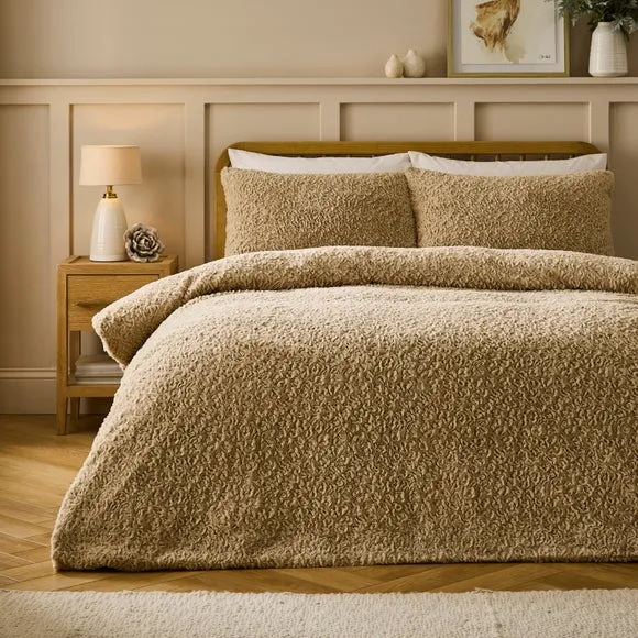 Timeless Fur Duvet Cover & Pillowcase Set 1