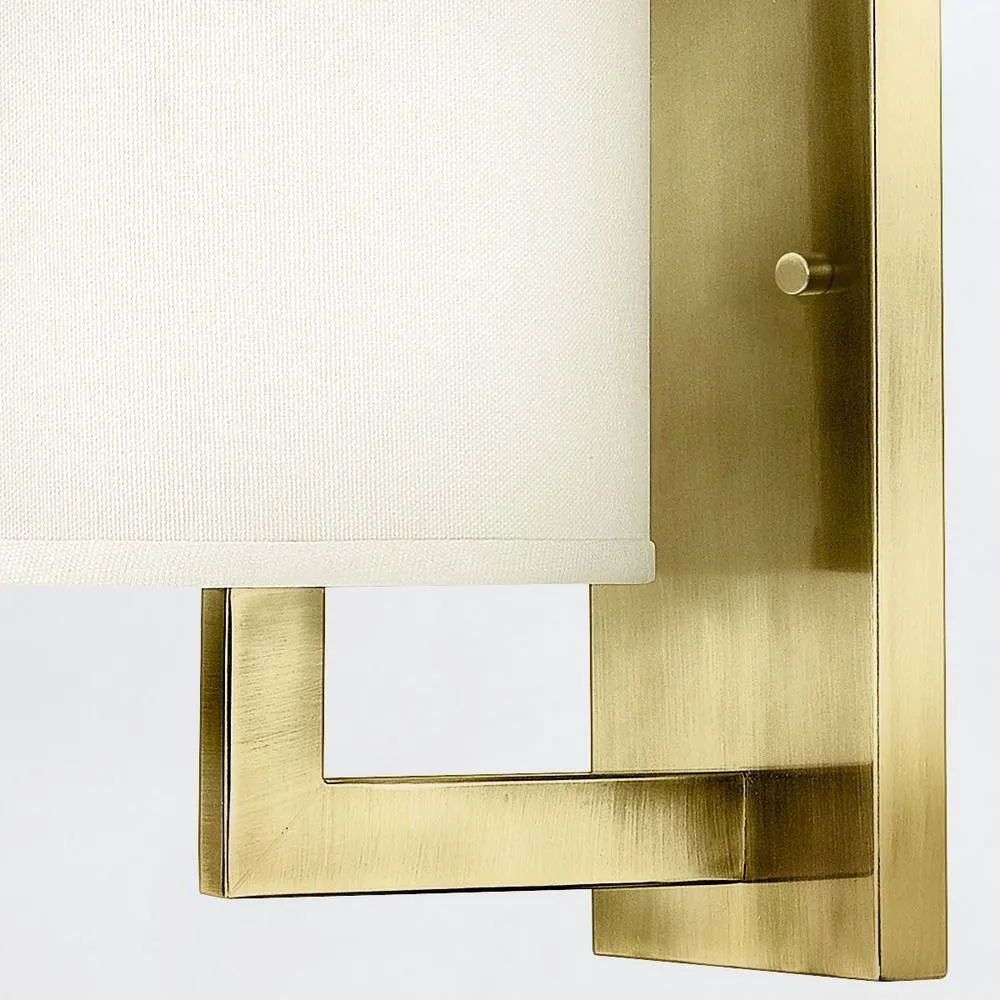 Netlighting Hinkley Hampton Wall Lamp with Shade Classic Brushed Brass 1x E27 in Yellow 2