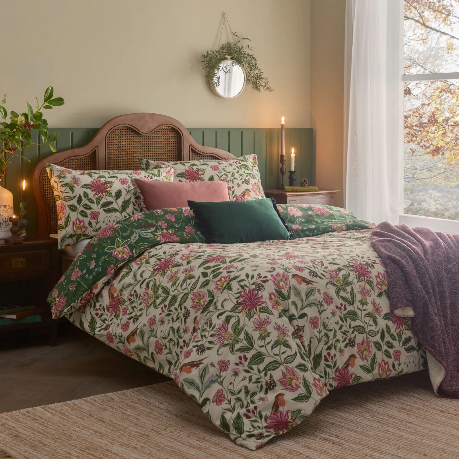 Wylder Nature Beatrice Reversible Floral Duvet Cover Set
