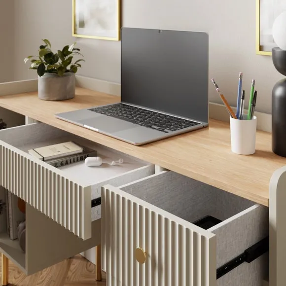 Georgi Standard 4 Drawer Desk 3