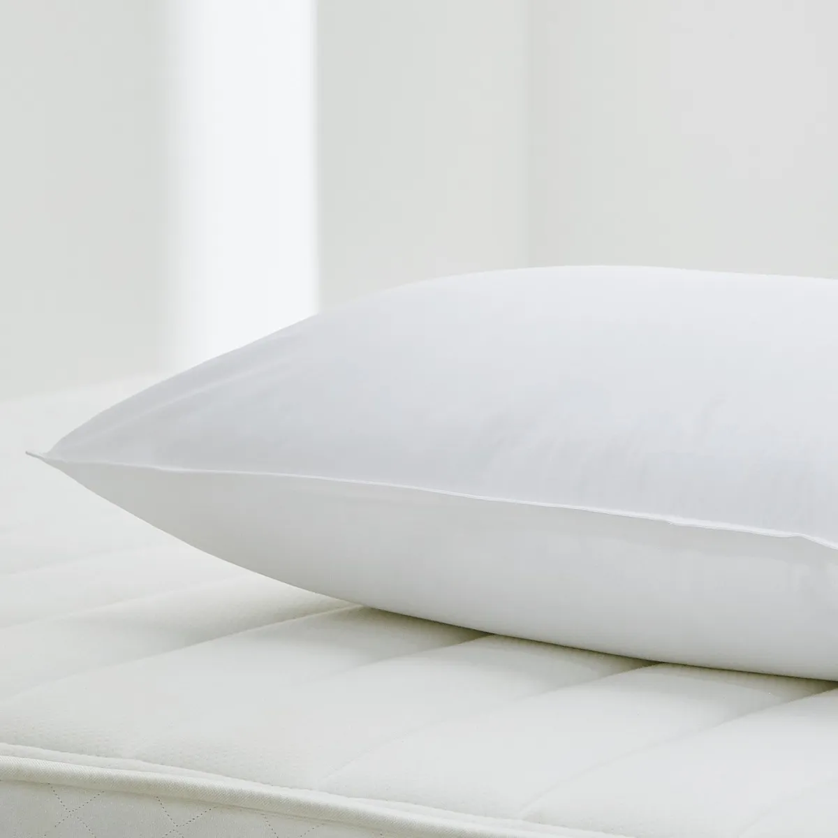 Silentnight Luxury Pocket Sprung Pillow - Medium