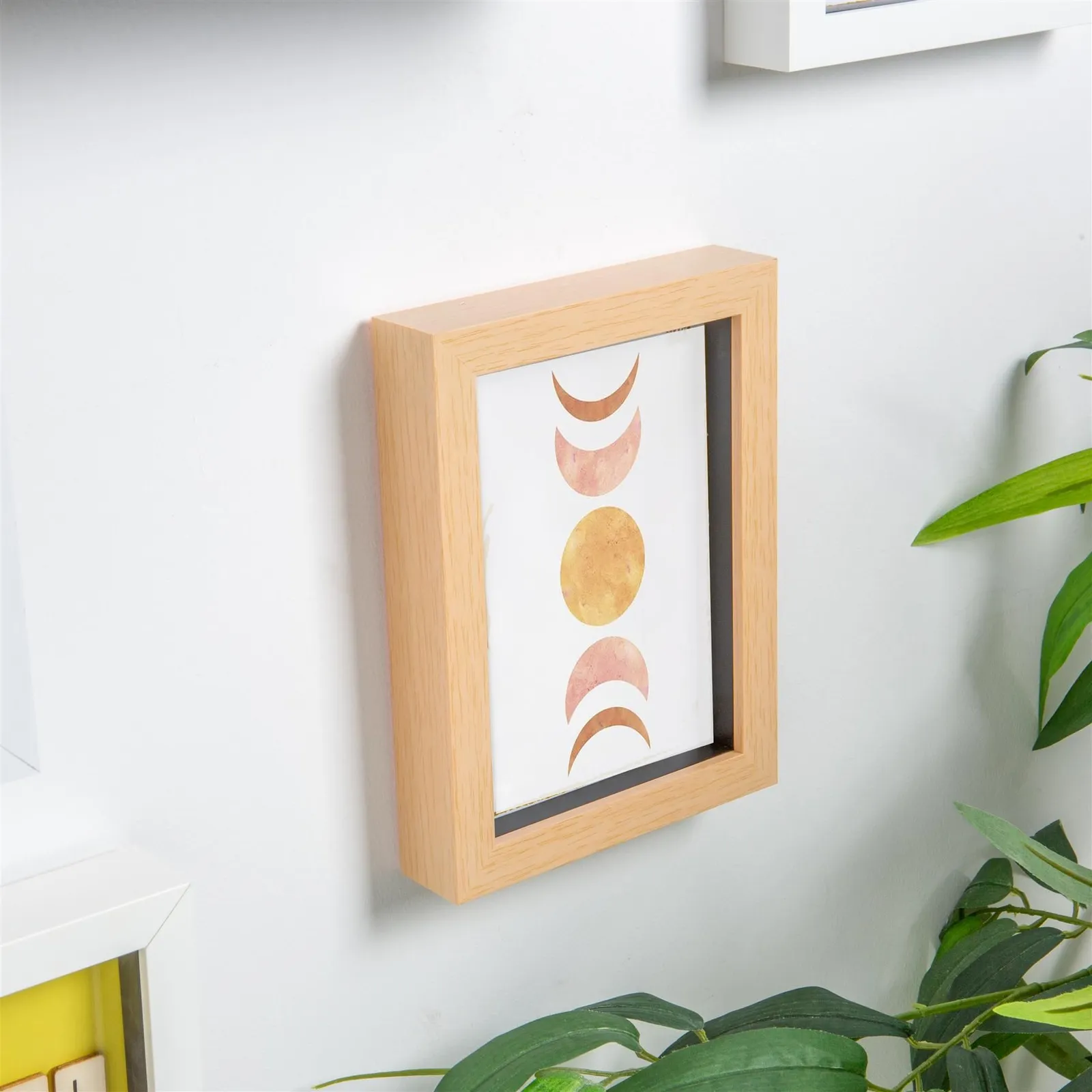 Nicola Spring 3D Box Photo Frame - 5 x 7" in Light Brown 6
