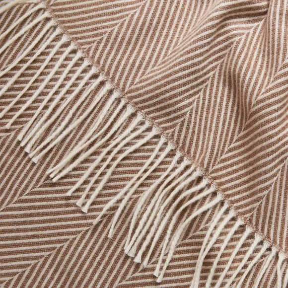 Foxton Herringbone Throw Blanket 130x180cm 2