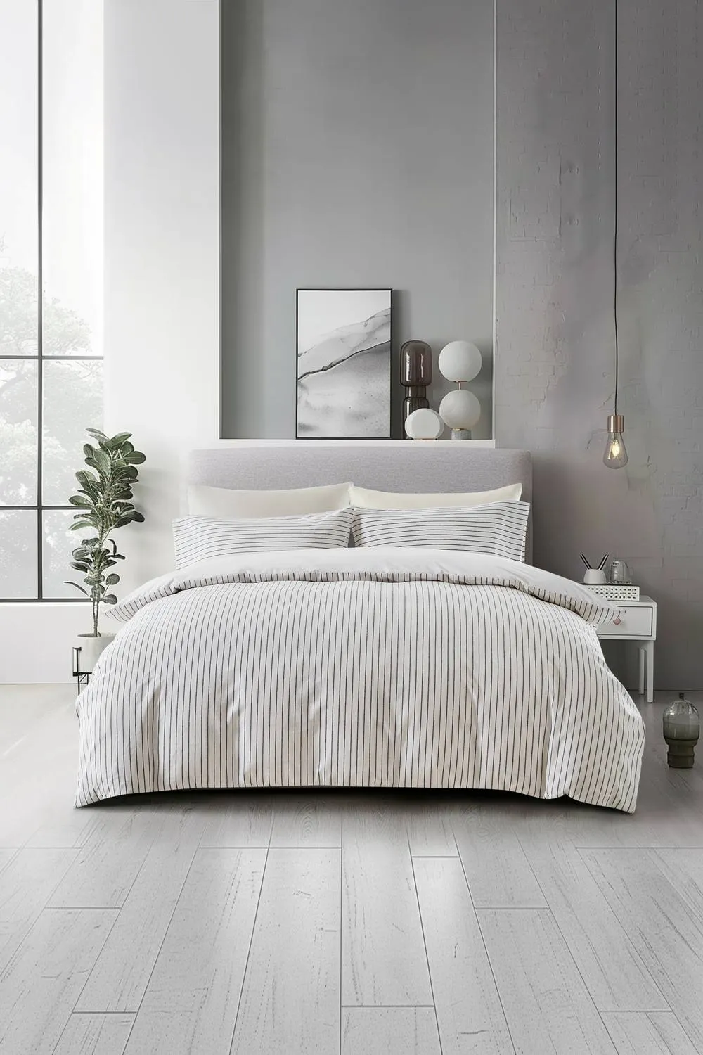 The Linen Consultancy Lazy Linens Slouchie Stripe Duvet Cover Set in Off-White