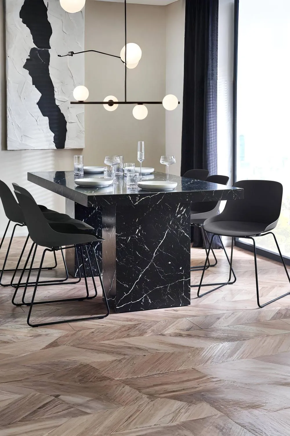 Julian Bowen Rome Rectangular 6-8 Seater Dining Table in Black 3