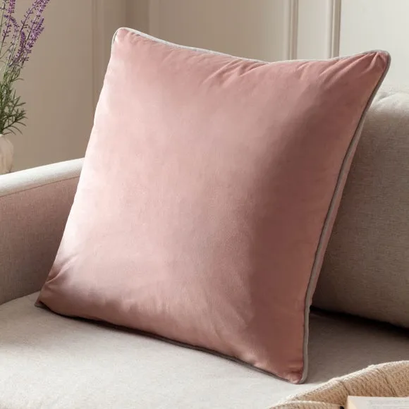 Furn. Square Cushion Cover 1