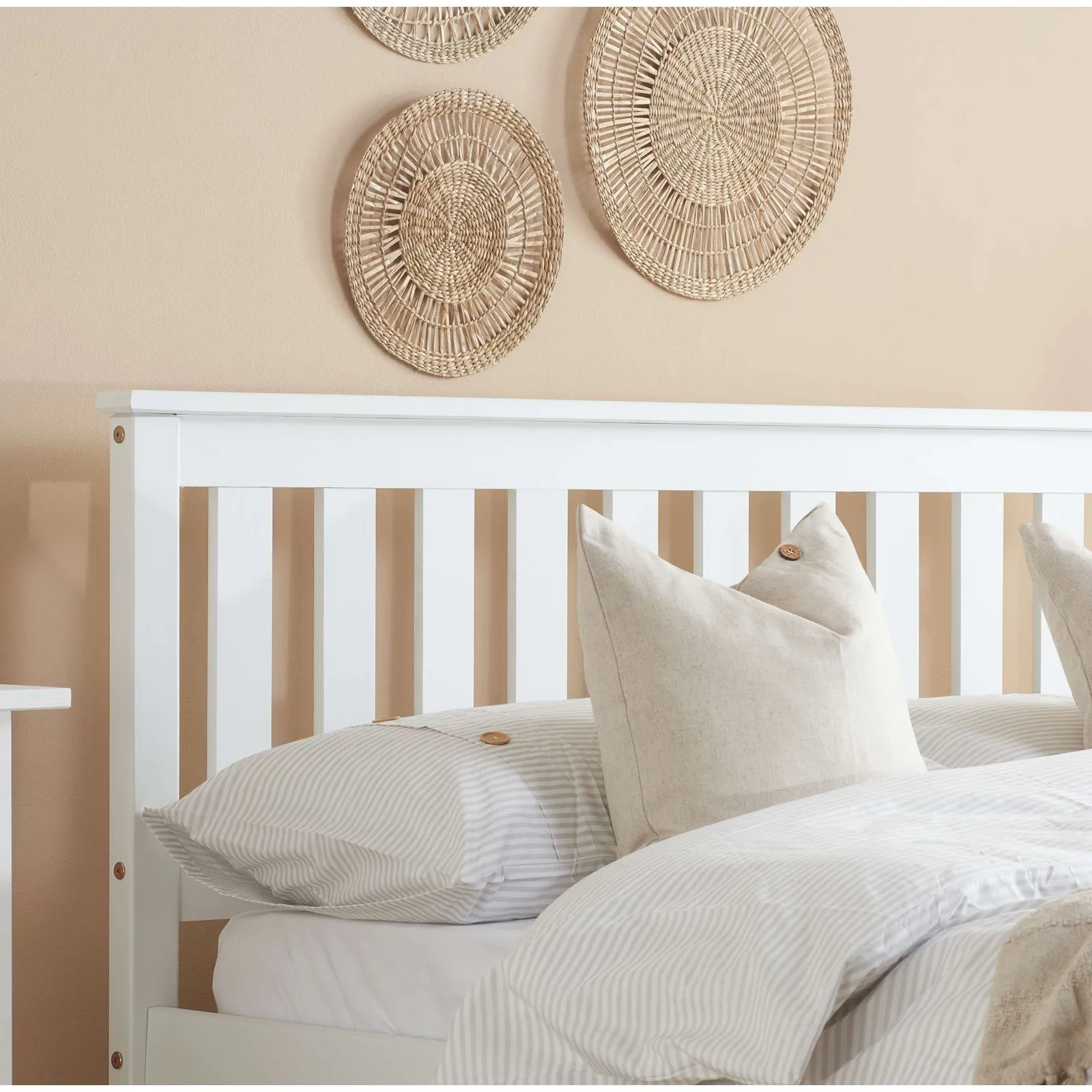 Birlea Denver Bed in White 2