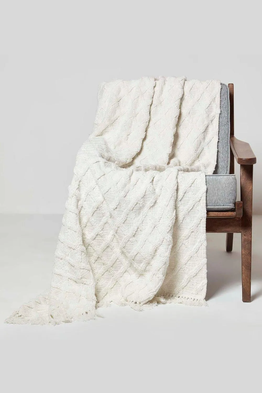 Homescapes Diamond Cotton Tufted Throw in White