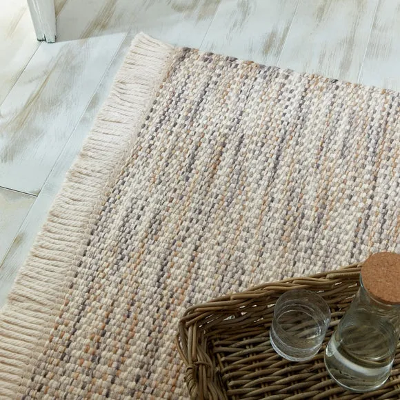 Tarn Chunky Wool Fringed Rug 6