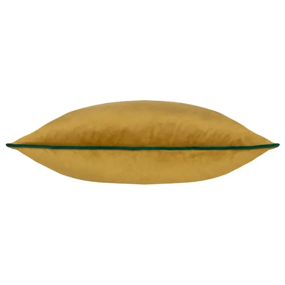 Furn. Square Cushion 3