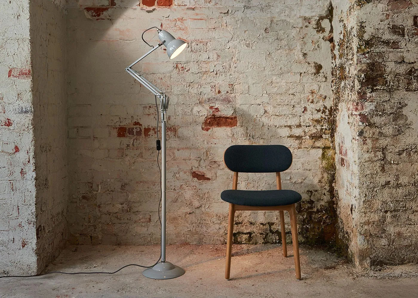 Anglepoise Original 1227 Floor Lamp Linen White 3