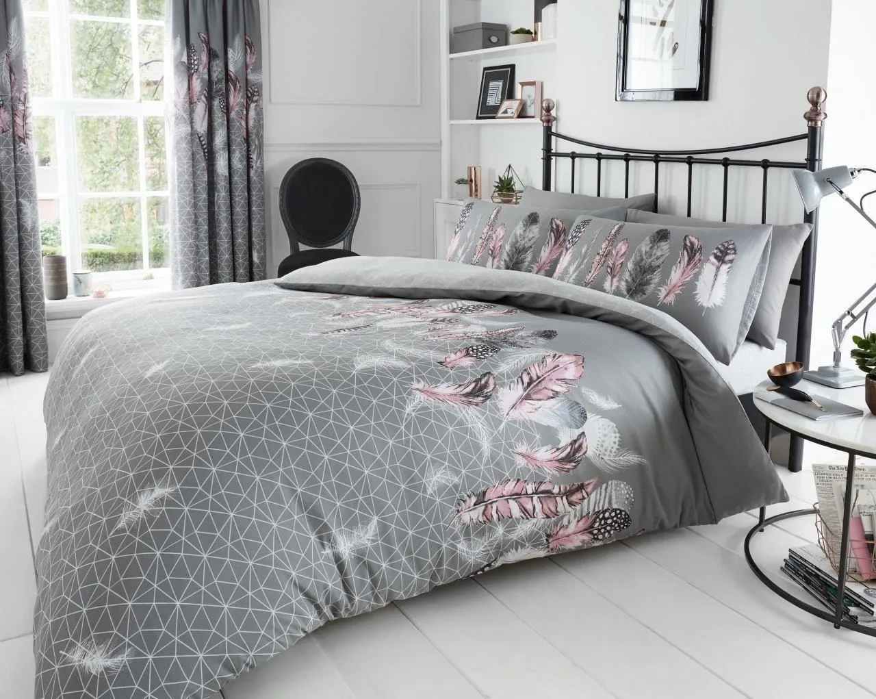 Smart Living Printed Polycotton Feathers Duvet Cover With Pillowcases in Grey