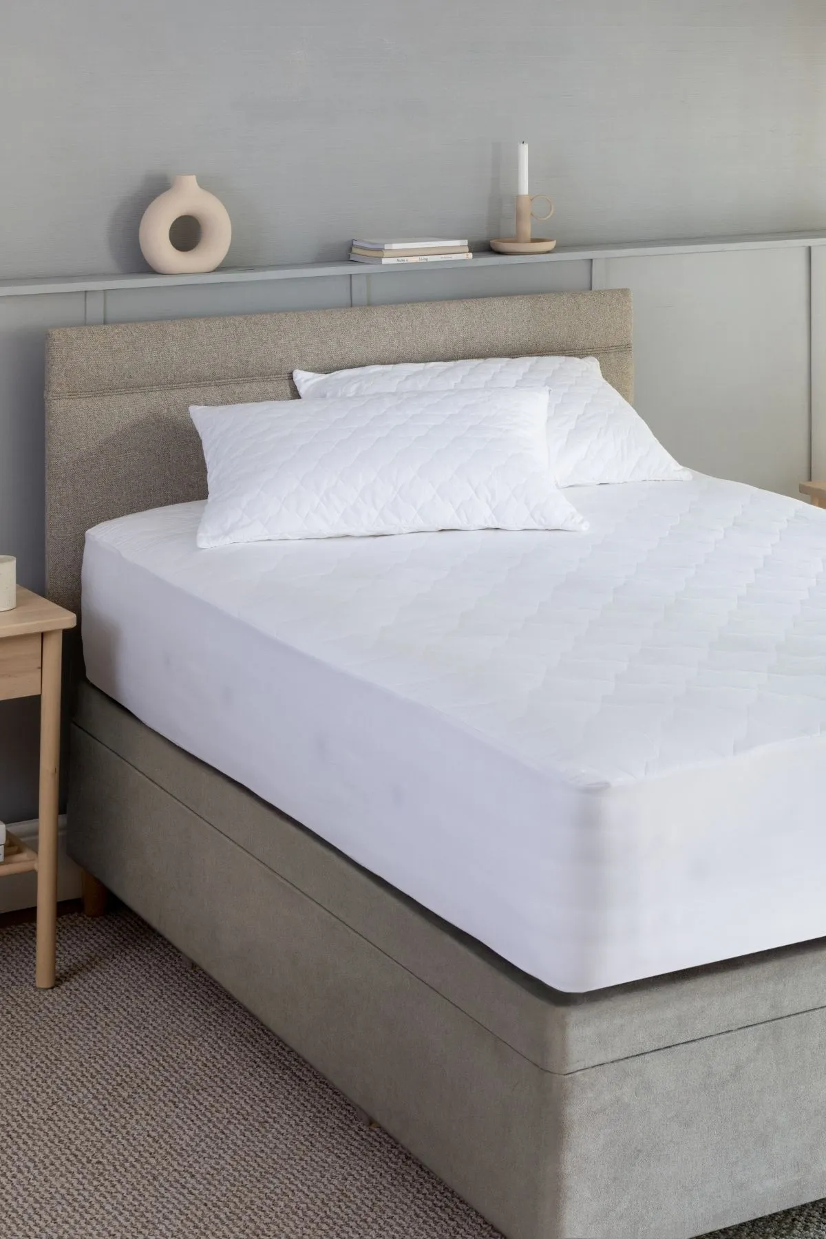 Soak&Sleep Quilted Cotton Deep Mattress Protector in White