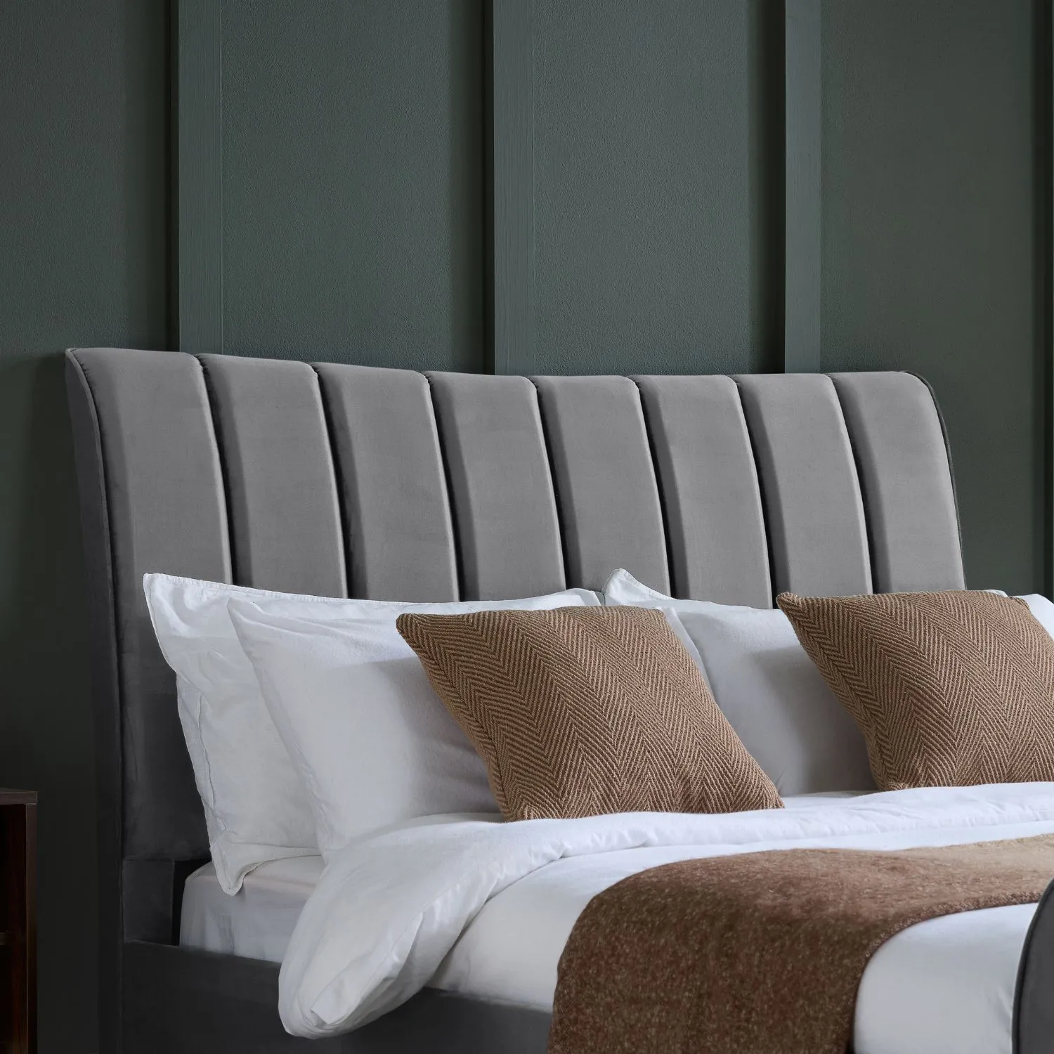 Birlea Clover Bed in Grey 2