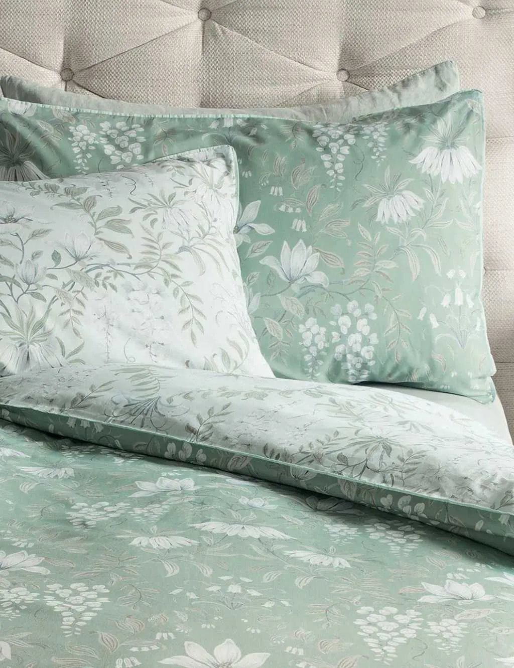 Laura Ashley 2 Pack Pure Cotton Sateen Parterre Pillowcases Green Mix