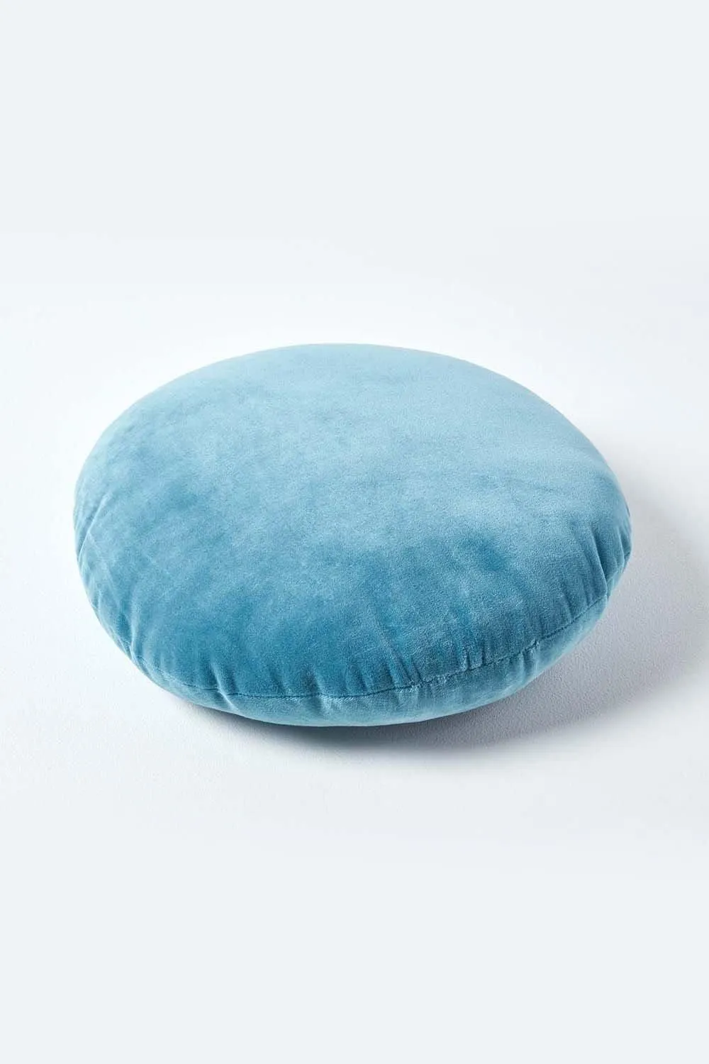 Homescapes Velvet Cushion, 40 cm Round in Blue 3