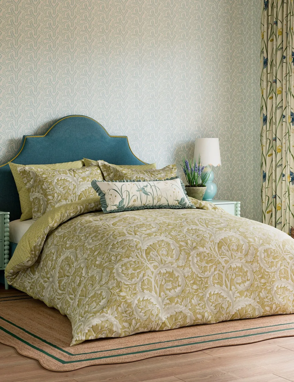 Sanderson Pure Cotton Tila Lime Bedding Set Gold