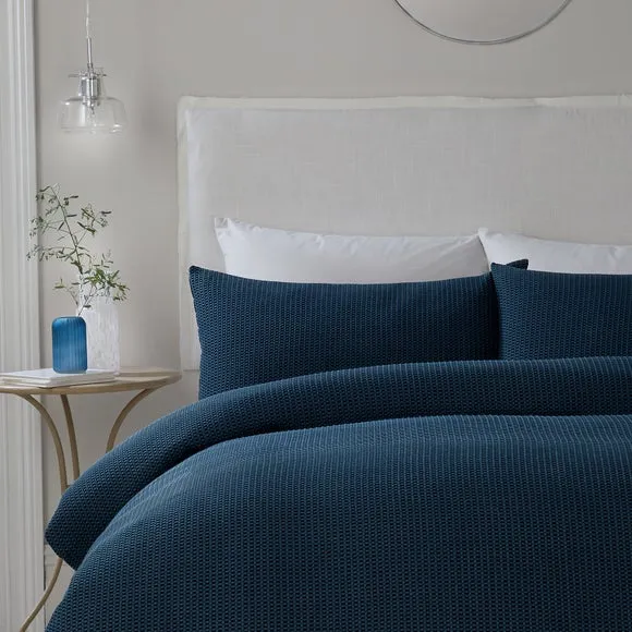 Serene Lindly Duvet Cover and Pillowcase Set 2