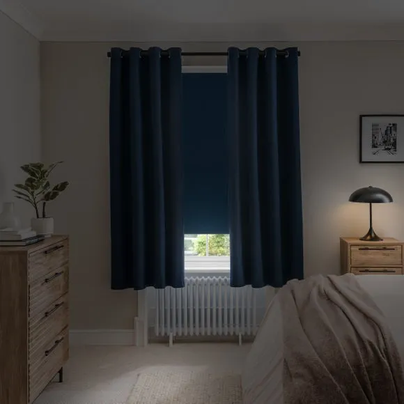 Luna Blackout Roller Blind 5