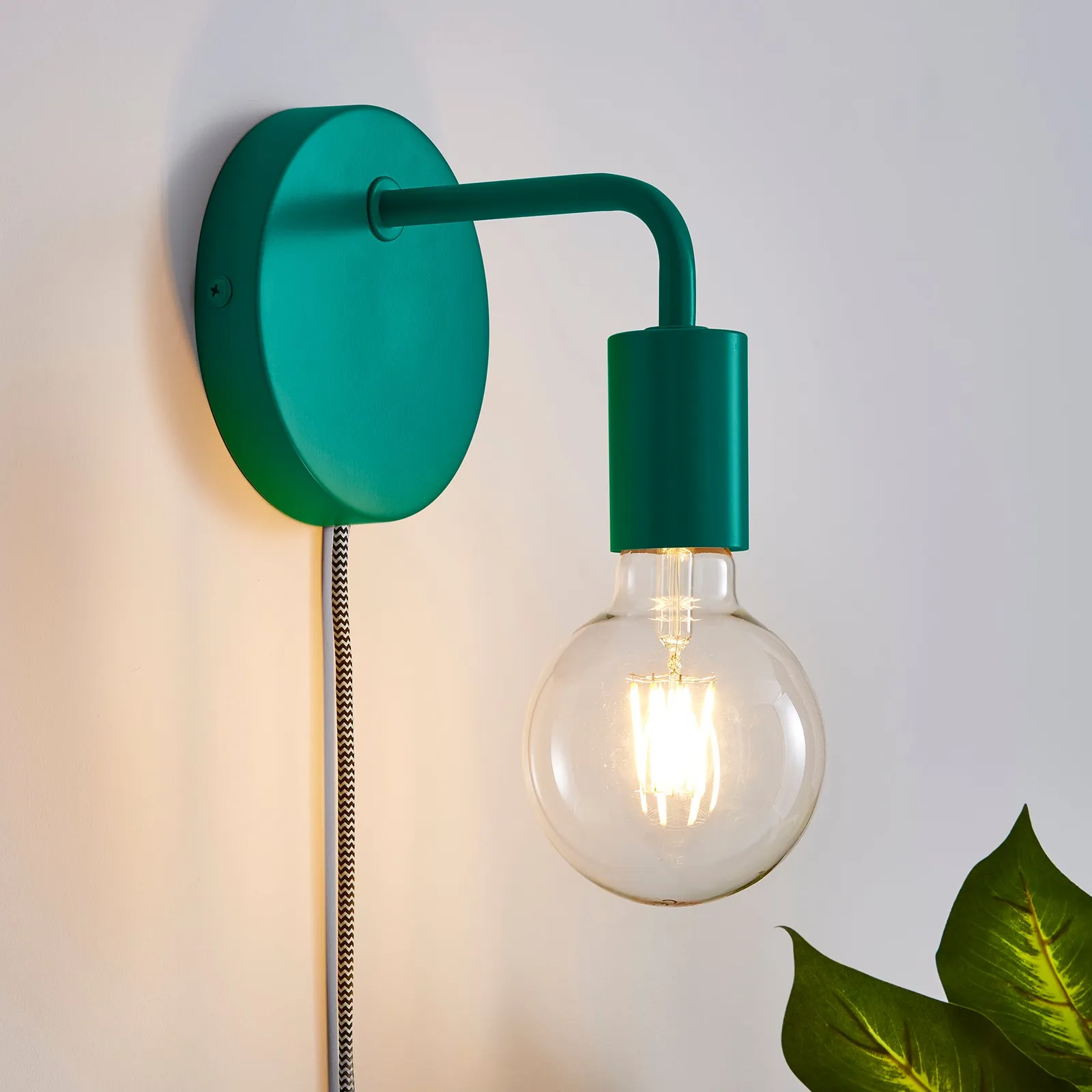 Elements Koppla Plug In Wall Light 1