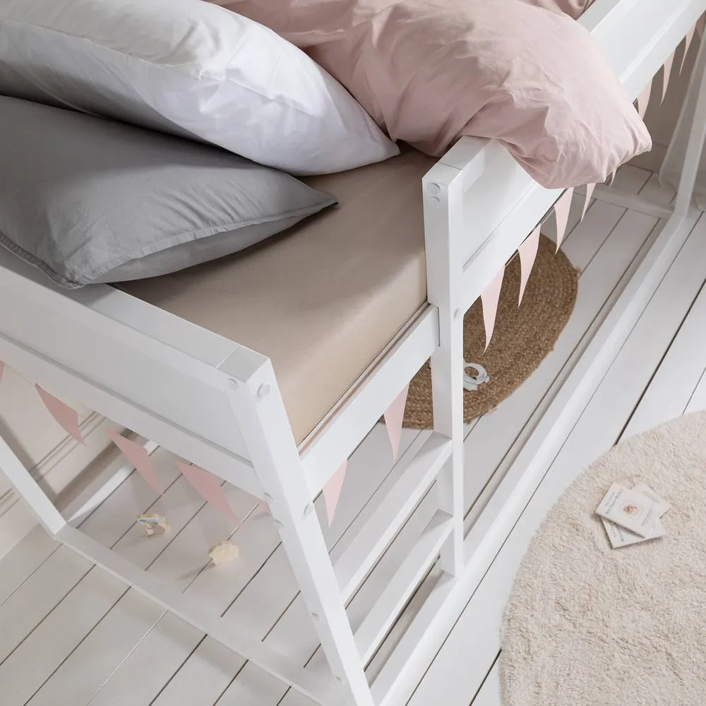 Nöa and Nani Lykke Midsleeper Cabin Bed Reversible with Straight Ladder in White 5