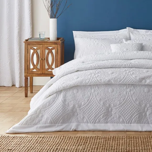 Mandalay Bedspread