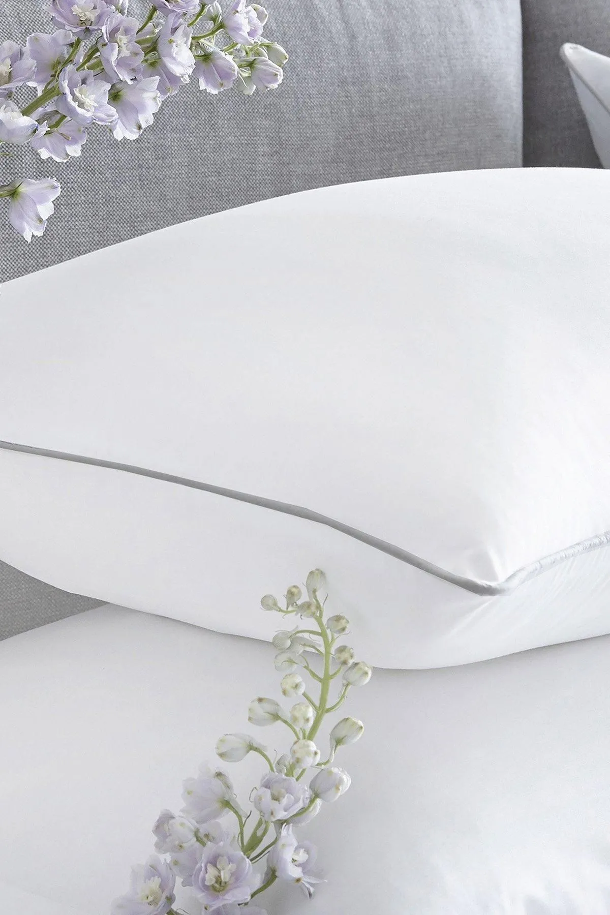 Appletree 'Premium 200TC Plain Dye' Hotel Quality 100% Percale Cotton Duvet Cover Set in White 2