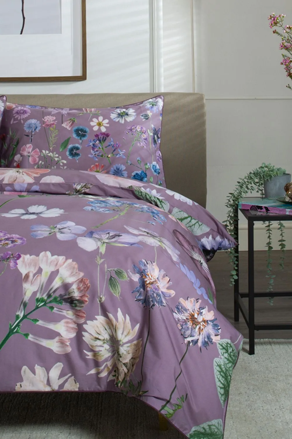 The Lyndon Company Botanical Flower 200TC 100% Cotton Luxury Duvet Cover Set in Lilac 2