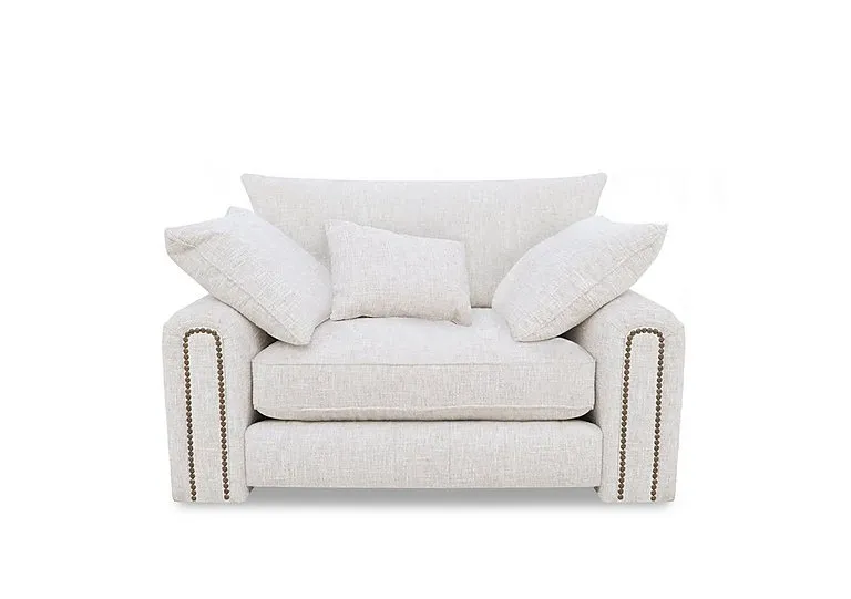 Retreat Snuggler Chair