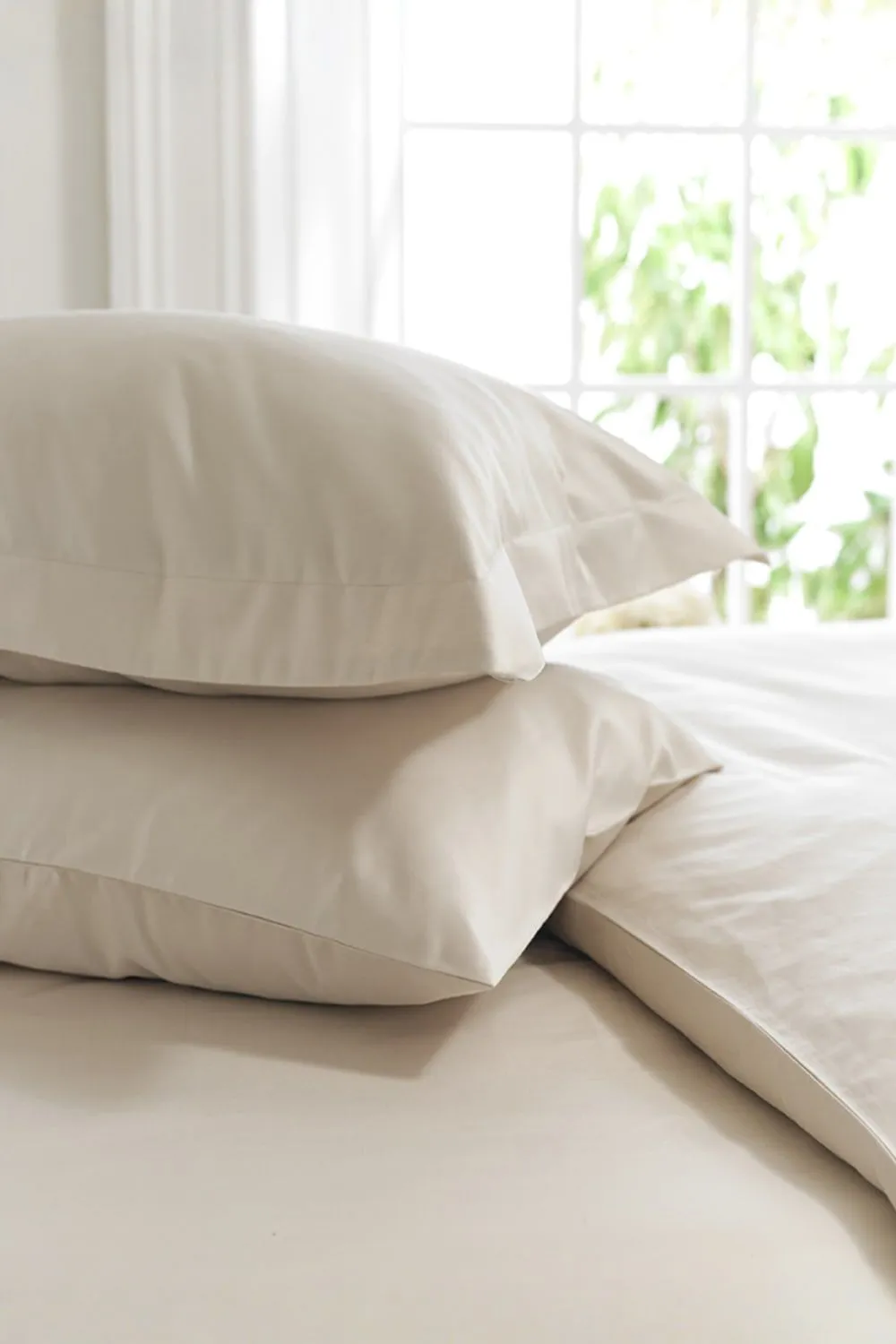The Lyndon Company Luxury 800 Thread Count 100% Cotton Duvet Cover Bedding Set Hotel Quality in White 3