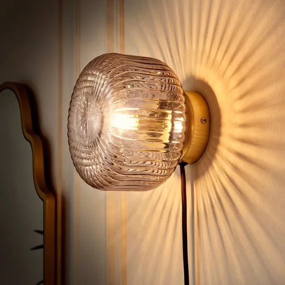 Riley Ribbed Plug In Wall Light 2