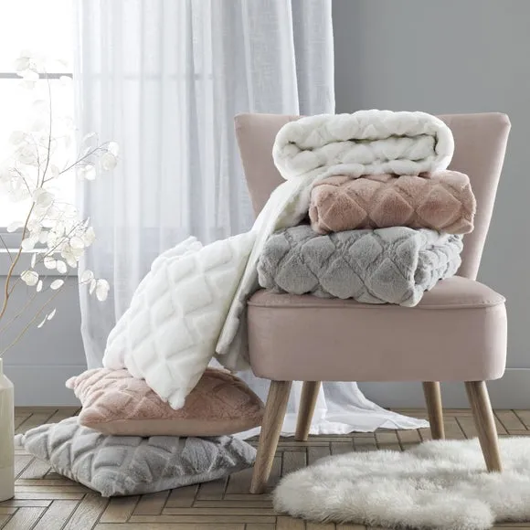 Catherine Lansfield Cosy Diamond Cushion 4