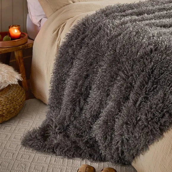Furn. Rowan Throw Blanket 130cm x 175cm 1