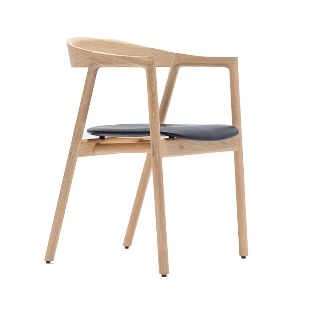 Gazzda Muna Chair Dakar Leather Black 2