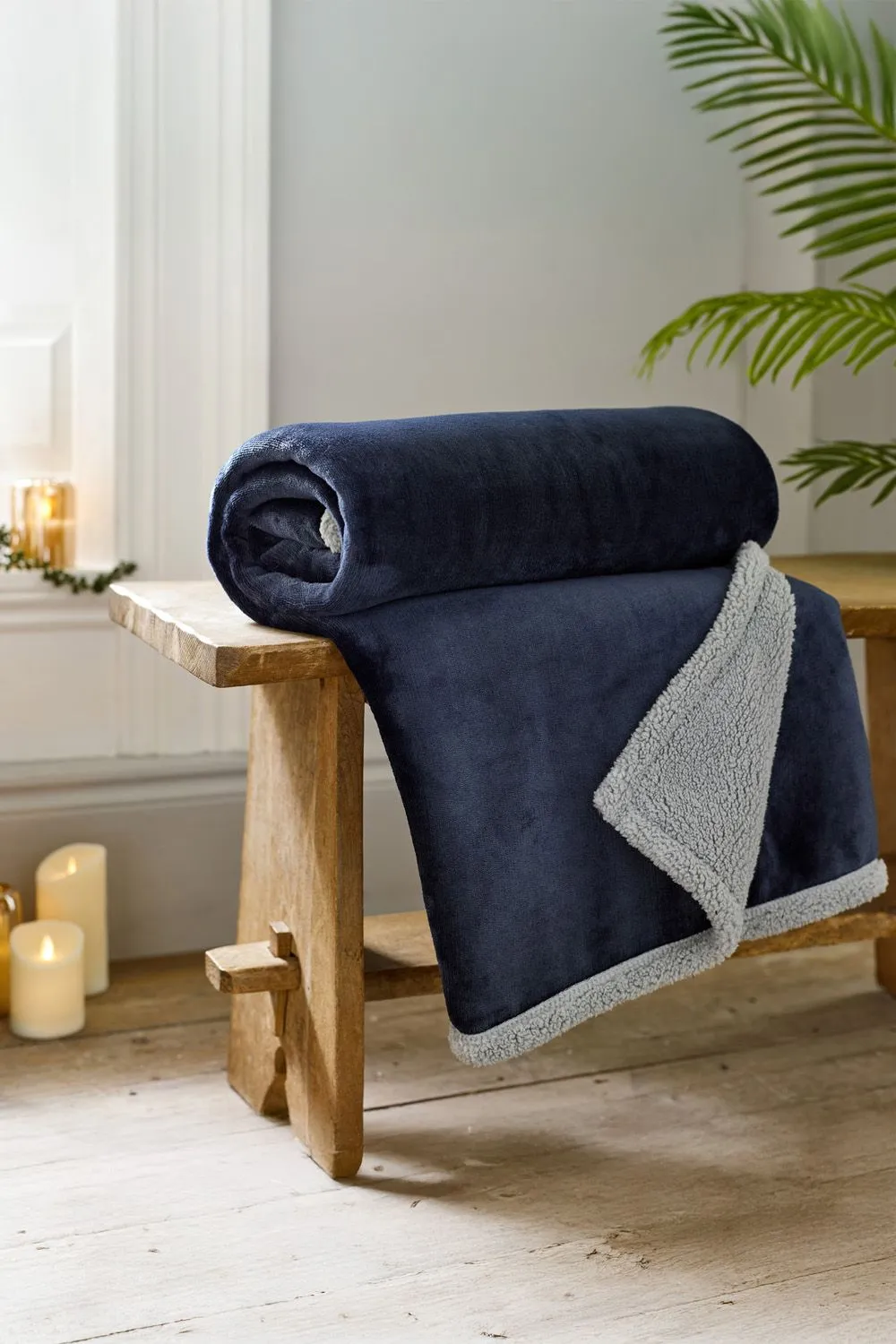 Deyongs Hazelwood Super Soft Flannel & Sherpa Throw - 130 x 170cm Fleece Blanket in Navy