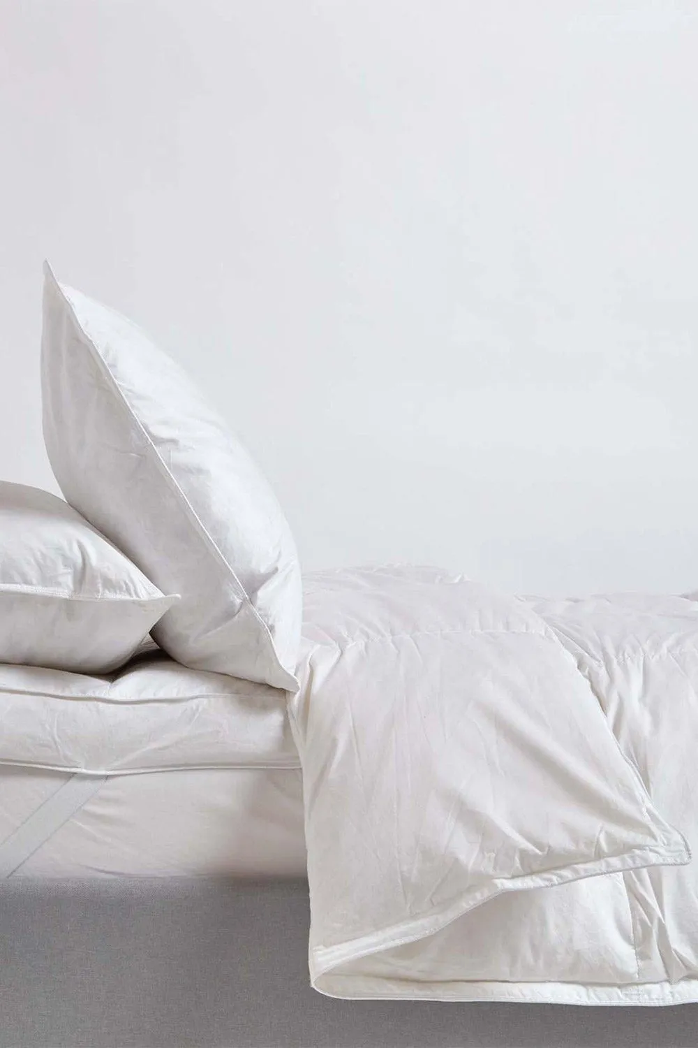 Homescapes Luxury White Duck Down 10.5 Tog Autumn Duvet 3