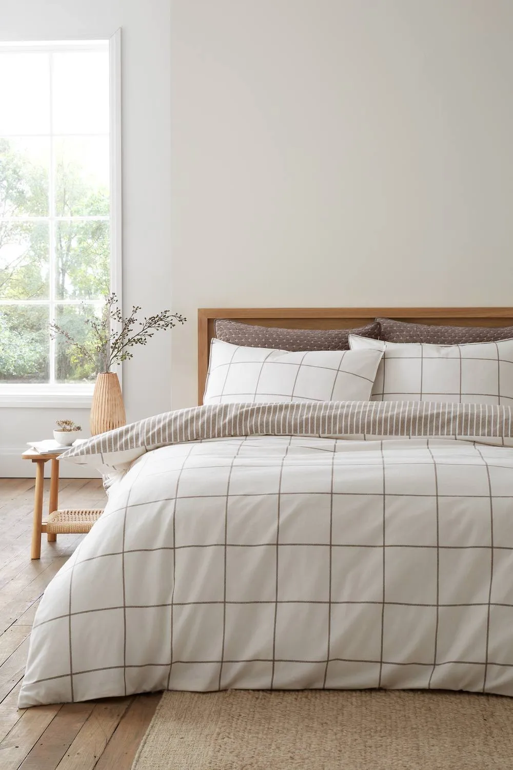 Bianca Brushed Regal Check Cotton Reversible Duvet Cover Set in Brown 1