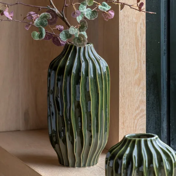 Organic Ribbed Ceramic Vase 1