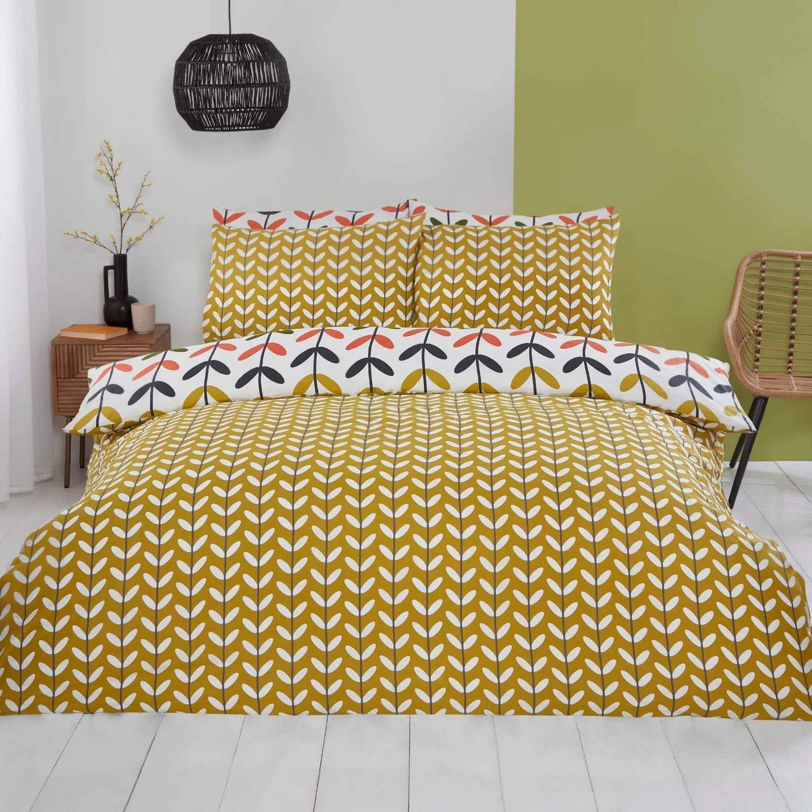 Rapport Home Jules Floral Microfiber Reversible Duvet Cover Set with Pillowcase in Yellow 3